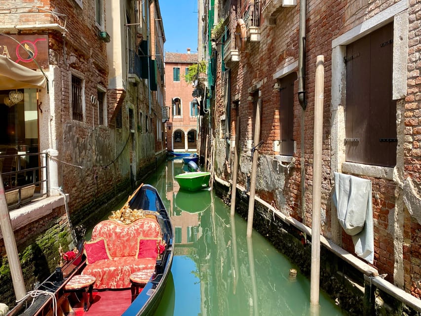 Venice: Cicchetti Street Food and Sightseeing Walking Tour - Key highlights to look for