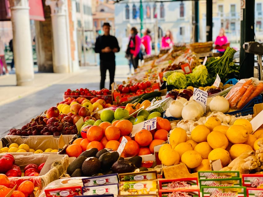 Venice: Cicchetti Street Food and Sightseeing Walking Tour - Pastries, cheeses, and seasonal bites with a canal-side vibe