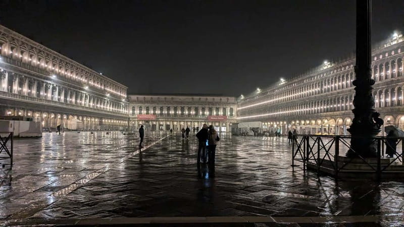 Venice: Crimes, Legends, and Mysteries Sunset Tour - Dark alleys are part of the deal, so plan for the walk