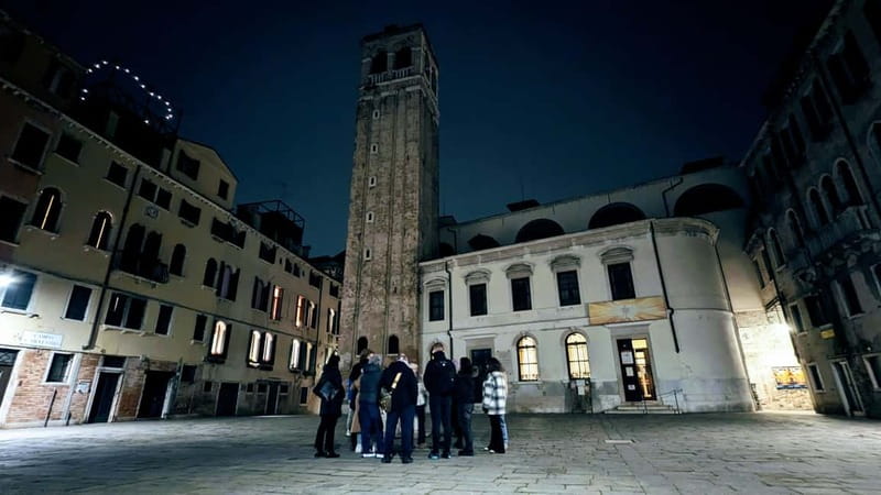 Venice: Crimes, Legends, and Mysteries Sunset Tour - Why this 1.5-hour Sunset Tour feels like more than a gimmick