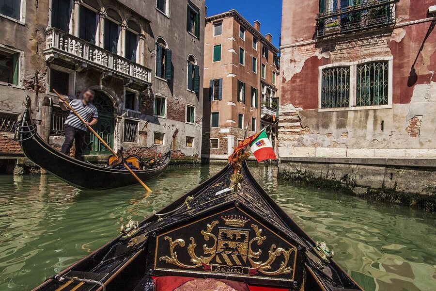 Venice: Doge's Palace and Basilica Tour with Gondola Ride - Price and Value at $149.54 Per Person