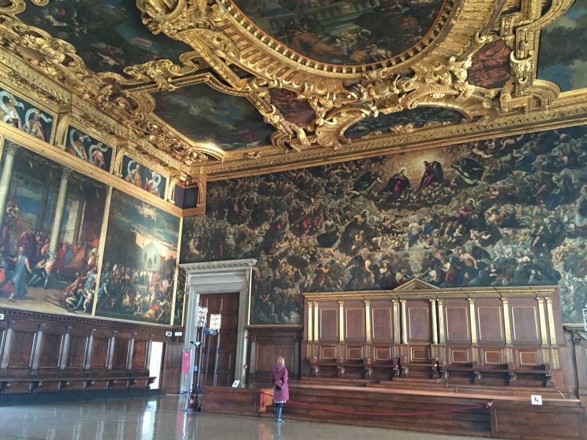 Venice: Doge's Palace and Basilica Tour with Gondola Ride - Dress Code and Practical Rules You Should Follow