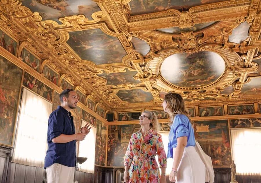 Venice: Doge's Palace and St Mark's Tour with Gondola Ride - Bridge of Sighs and the New Prisons: The Tone Turns Dark