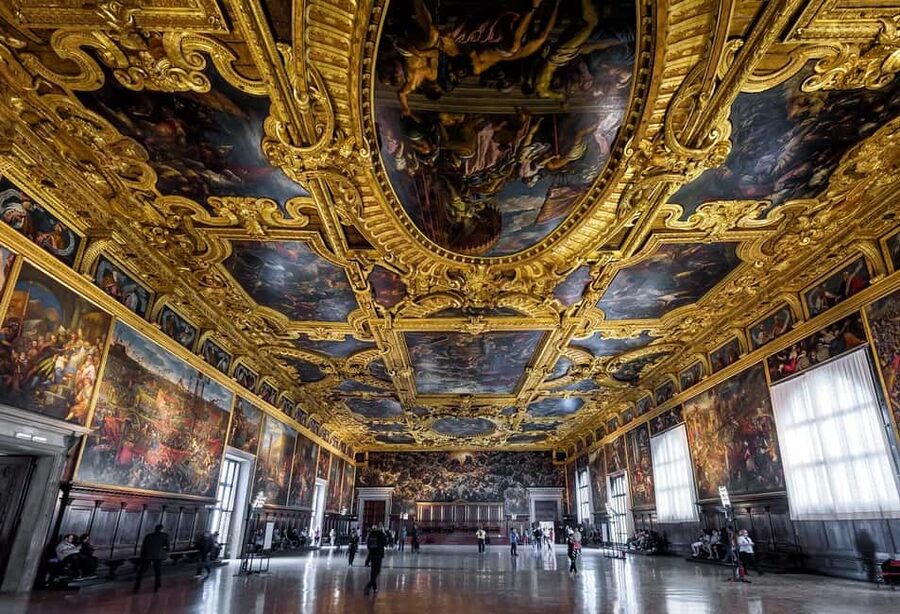 Venice: Doge's Palace Guided Tour with Optional Gondola Ride - St. Mark’s Square first: you get the city’s logic before the palace