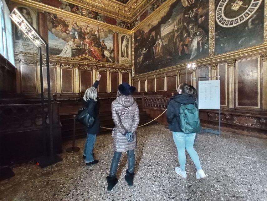 Venice: Doge's Palace Guided Tour with Optional Gondola Ride - Inside the palace: art and symbols you can actually recognize