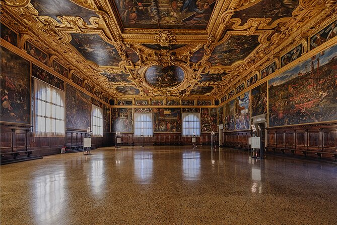 Venice: Doge's Palace Guided Tour With Tickets & Optional Gondola - Correr Museum access on your own: a smart add-on, but plan for closure