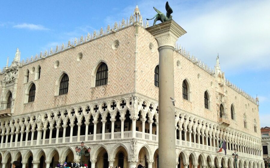 Venice: Doge's Palace & Saint Mark's Small Group Tour - The Doge’s Palace: private apartments, the Great Council, and secret rooms