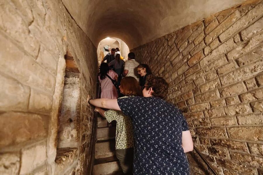 Venice: Doge's Palace & St Mark's Tour with Upgrade Option - St Mark’s Basilica Skip-the-Line: Golden Mosaics and Tough Dress Rules