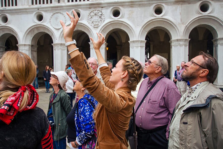 Venice: Doges Palace, Prison, and Secret Passageways Tour - Tips to Make This Tour Feel Easier (and Cooler)
