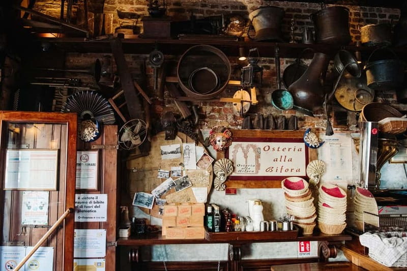 Venice: Eat & Drink Like a Local – Evening Cicchetti Tour - A canal-side wine bar stop where fried cicchetti do the talking