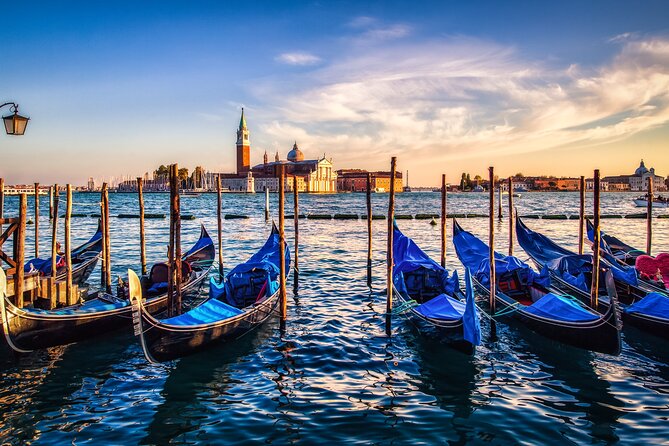 Venice: Enchanting City Walk & Majestic Gondola Glide! - Who should book this Venice walk and gondola