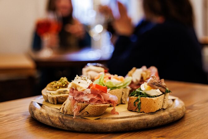Venice Evening Food Tour: Bites, Drinks & Sit-Down Dinner - Venice Evening Food Tour: Cannaregio to Rialto, With Food Culture Front and Center