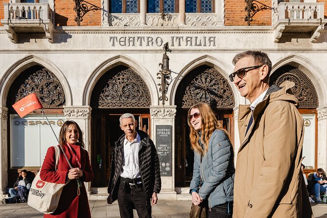 Venice Evening Food Tour: Bites, Drinks & Sit-Down Dinner - Stop 3: Campo Santi Apostoli, Crispy Fried Cicchetti and Another Local Wine Pairing