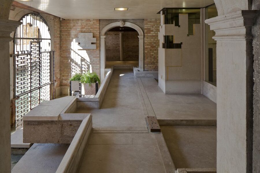 Venice: Fondazione Querini Stampalia Entry Tickets - The art mix: Bellini and Palma il Vecchio meet modern voices