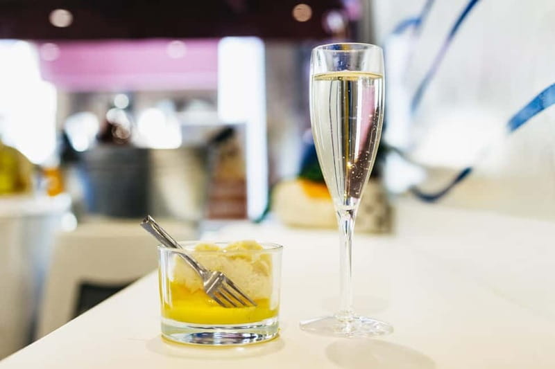 Venice: Food Tasting Tour with Cicchetti Dishes and Wine - Seven Cicchetti Dishes You Can Expect (and Why Each One Fits)