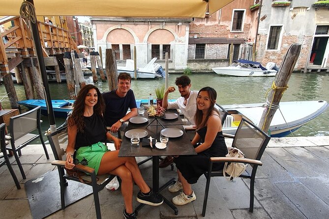 Venice Food Tour with 6+ Tastings with Cicchetti, Spritz & More - Your guide matters: how different hosts bring Venice to life