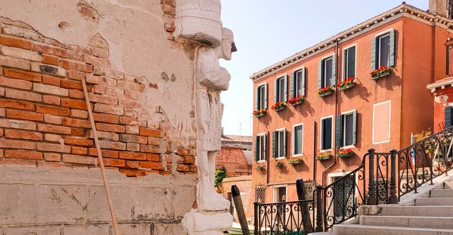 Venice: Ghetto Highlights and Cannaregio Walking Tour - Meet Beatrice Baumgartner, and see how the story gets anchored