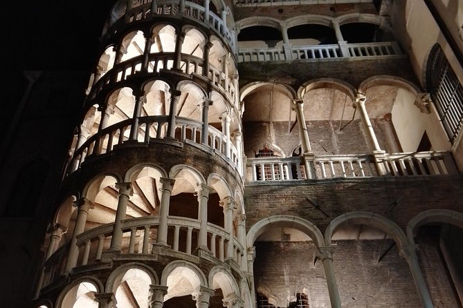 Venice Ghost & Legends Walking City Tour - Fondamenta Nuova and the unburied child legend