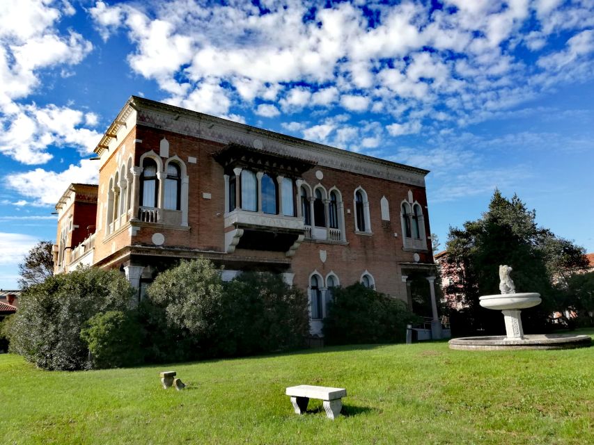 Venice: Giudecca Island Discover Walking Tour - Price and logistics: what to know before you go