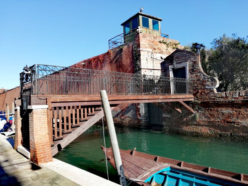 Venice: Giudecca Island Discover Walking Tour - What you get from a private group in 2 hours