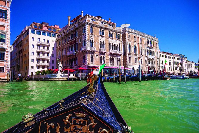 Venice Gondola Experience - Comfort and logistics: shared seating, queue time, and what not to bring