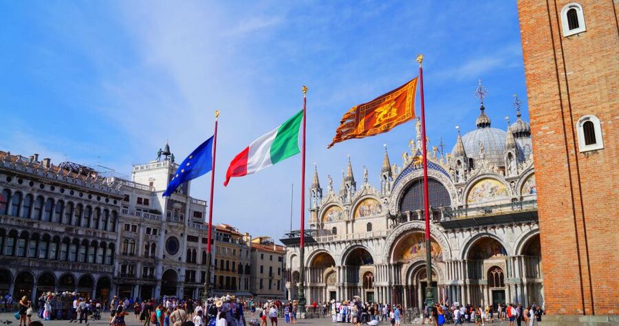 Venice: Gondola Ride & Guided Tour of St. Mark's Basilica - Price and value: what $94.03 gets you in real terms