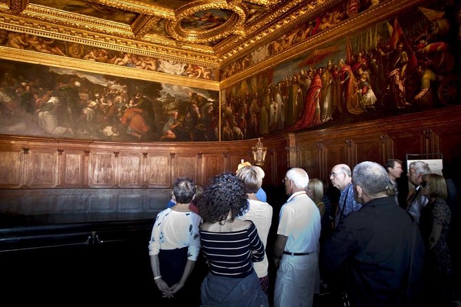Venice Gondola ride with Skip the Line Doge's Palace tour - Where TU.RI.VE. meets you, and how the schedule stays tight