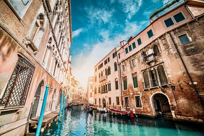 Venice Gondola ride with Skip the Line Doge's Palace tour - Keeping your Doges Palace ticket: extra museums across from Basilica