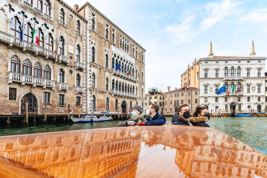 Venice: Grand Canal Boat Tour - Getting to the boat: Alilaguna ticket office by the Royal Gardens