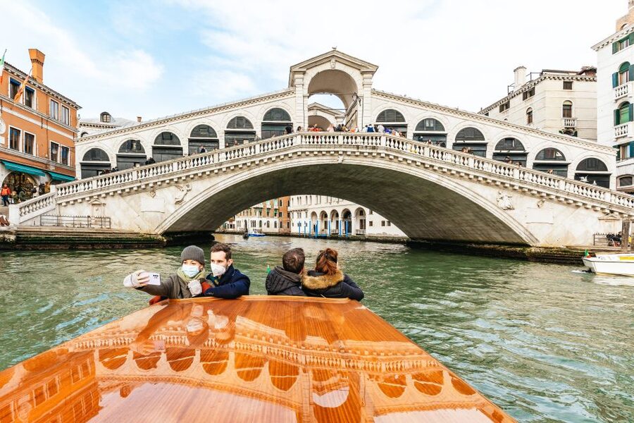 Venice: Grand Canal Boat Tour - Who should book this Grand Canal motorboat cruise?