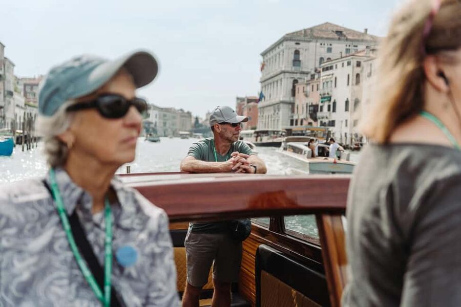 Venice: Grand Canal by Boat with Expert Guide - The local-guide factor: what you gain from real Venetians