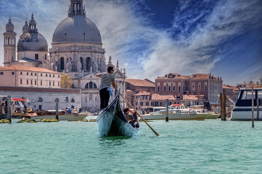 Venice: Grand Canal by Gondola with Live Commentary - Teatro La Fenice and the Mozart House: the ride starts with classics