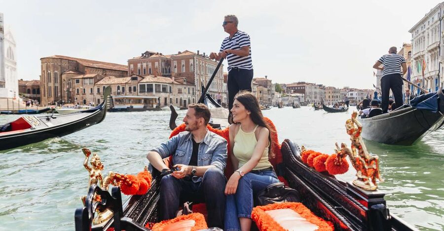 Venice: Grand Canal Gondola Ride with App Commentary - Why this Grand Canal gondola app ride is such good value