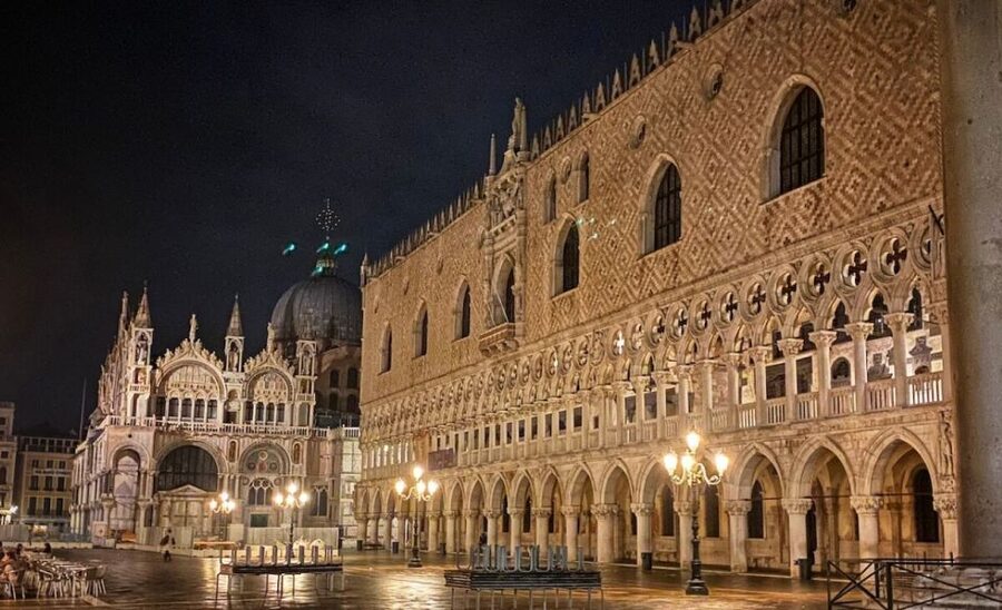 Venice: Guided Night Walking Tour & Saint Mark's Basilica - Price and value: is $149.54 worth it?