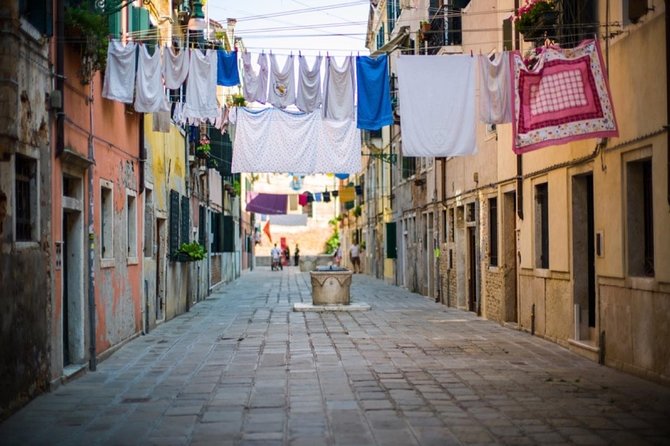 Venice Guided Walking tour - Why the headset system helps more than you think