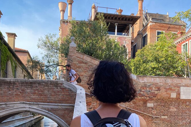 Venice Hidden Gems and Secrets Tour with a Local in Small Group - Gallerie dell’Accademia area: scuole grandi and museum context