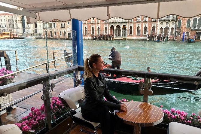 Venice Hidden Gems and Secrets Tour with a Local in Small Group - Stop 1, Campo San Barnaba: water life and a floating-market viewpoint