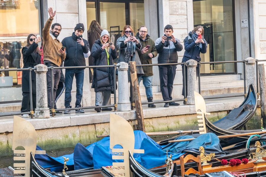 Venice: Hidden Spots Guided Photography Tour - What is not included, and how to plan your own photo editing