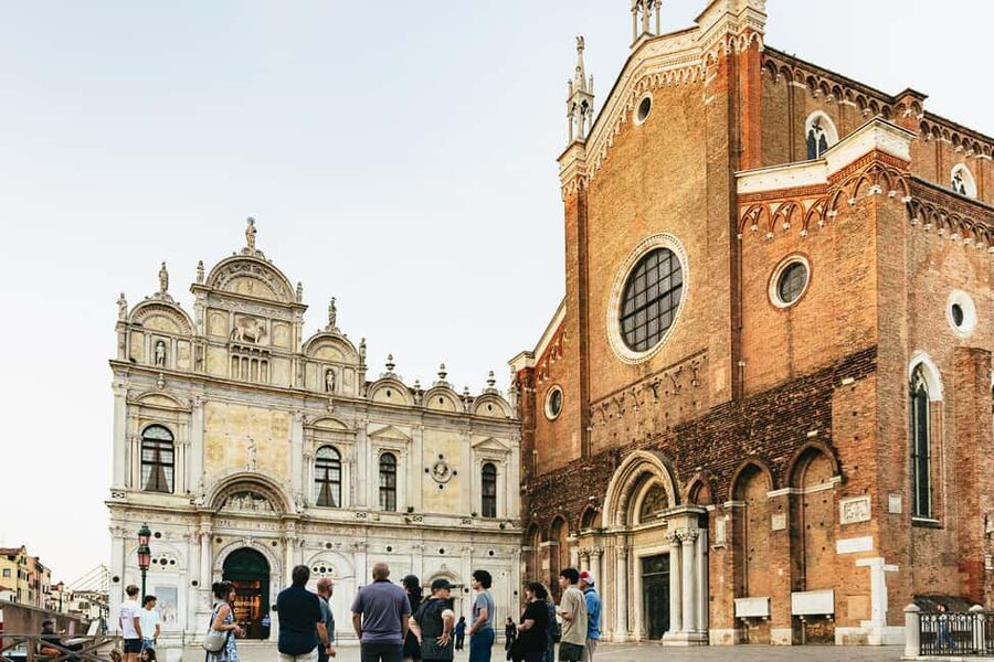Venice: Highlights and Hidden Gems Night Walking Tour - Valerio as Your Guide: Stories, Direction, and Flexibility