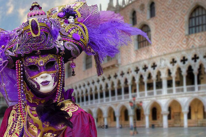 Venice Highlights Self Guided Scavenger Hunt and Walking Tour - Rialto Bridge and Campo S. Salvador for Classic Venice Photos