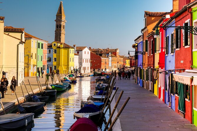 VENICE in 1 Day WOW Tour: city walk, Murano, Burano with lunch! - Lunch in Venice: a one-hour reset before the lagoon islands