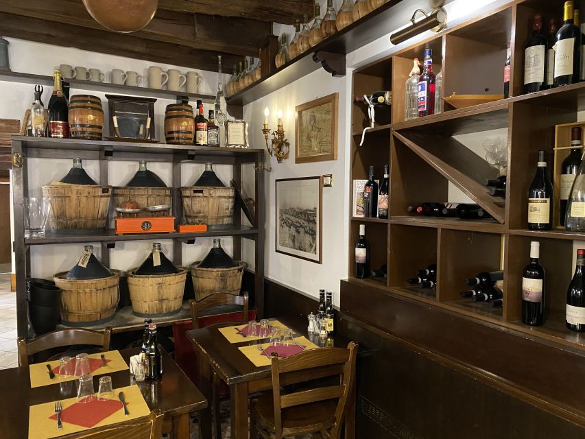 Venice: Jewish Ghetto and Cannaregio Food and Wine Tour - Cannaregio, where the sights make your food make sense