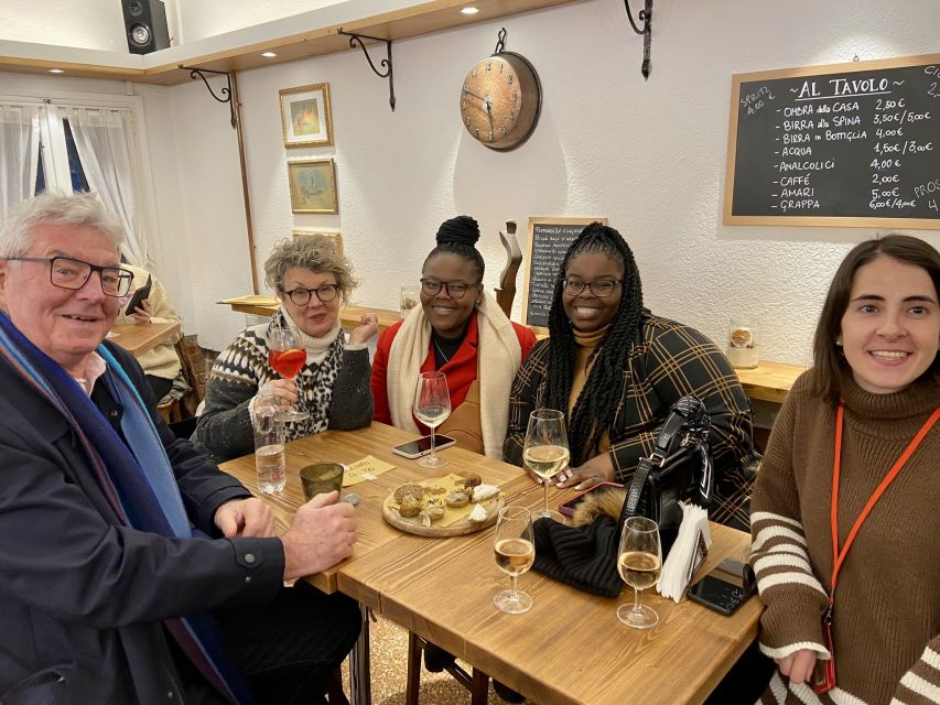 Venice: Jewish Ghetto and Cannaregio Food and Wine Tour - Jewish Ghetto highlights: Rabbi’s House, synagogues, and the story in the stones