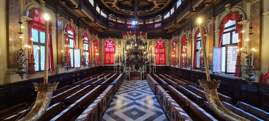Venice: Jewish Ghetto and Synagogue Ticket with Audio Guide - Levantine Synagogue Entry: What You Will and Will Not See