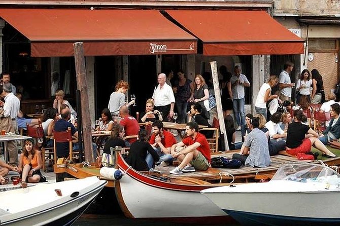 Venice: Jewish Ghetto & Cannaregio Area Food Tour: Pasta Wine Gelato and More! - Why Cannaregio and the Ghetto Are the Right Setting for This Meal