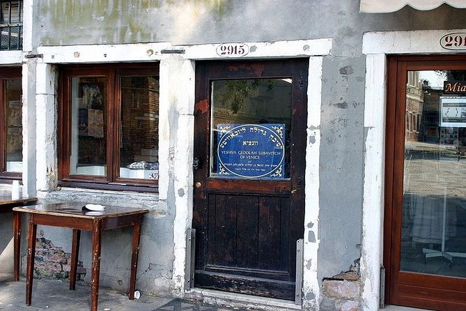 Venice: Jewish Ghetto Walking Tour with Synagogues Visit - How long it really takes, and how the pace feels in a small area