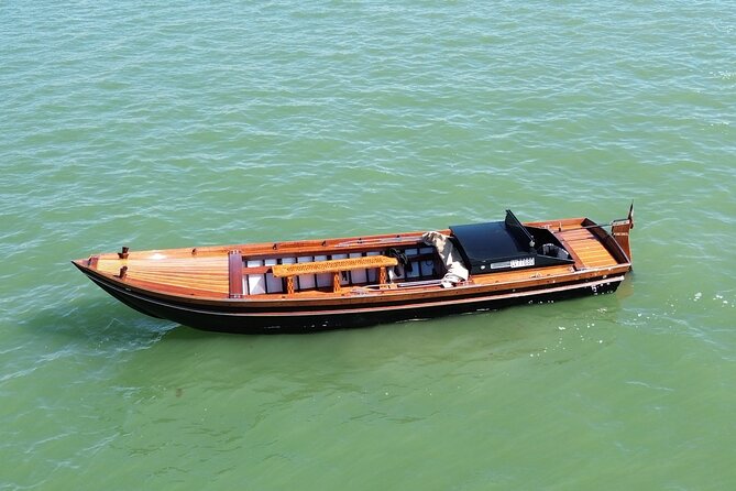 Venice Lagoon Tour with Historic Venetian Boat - The One-Hour Plan That Actually Gives You Lagoon Views