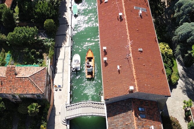 Venice Lagoon Tour with Historic Venetian Boat - Murano Glass Masters: A Useful Culture Stop, with One Watch-Out