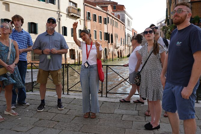 Venice Like a Local: Food, Wine & Spritz Tour with Traghetto Ride - Wine and spritz, included, and how that affects value