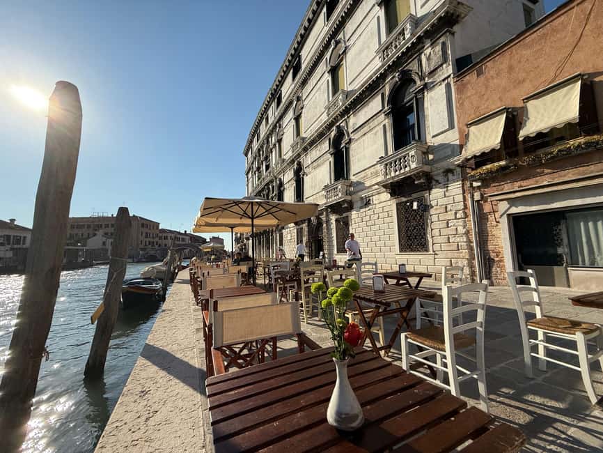 Venice: Live Concert with Dinner or Aperitif at LL JAZZ Club - An 18th-century palace, canal views, and a real jazz room